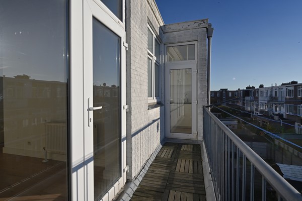 Medium property photo - Naarderstraat 131, 2574 PE Den Haag